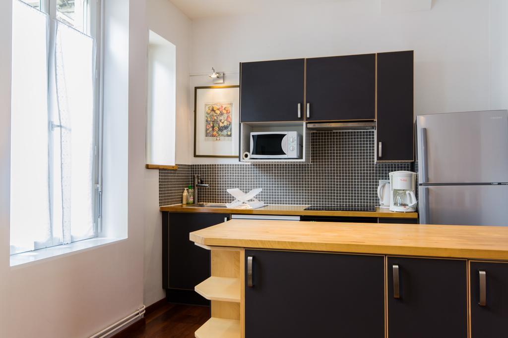 Le Pasteur Apartment Dijon Phòng bức ảnh